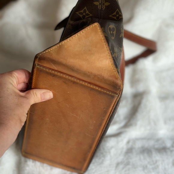 Louis Vuitton Piano bag *authentic* - Picture 8 of 16